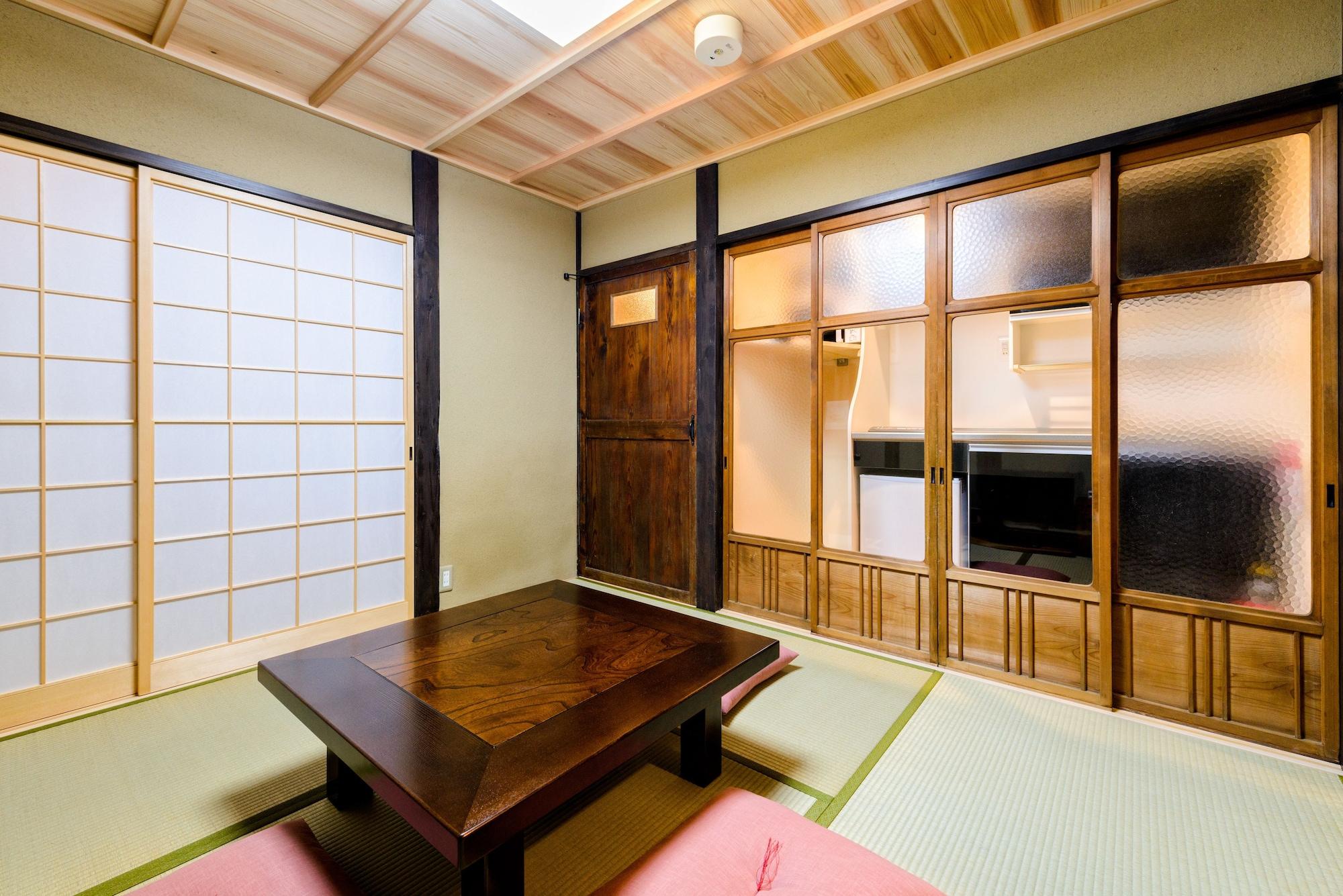 Отель Nadeshiko Shirakawa Киото Экстерьер фото